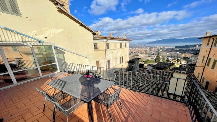 Central Huge Terrazza Duomo with Spectacular Views - Sleeps 6