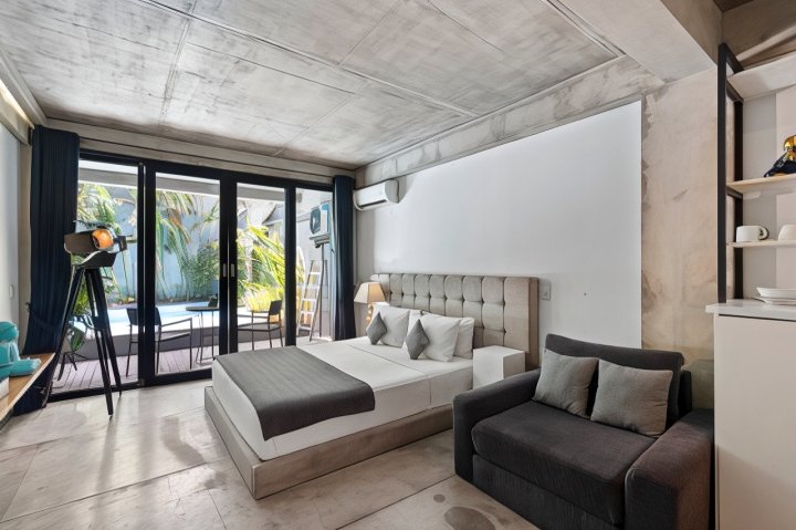 Balissimo Apartment B13 by Hombali