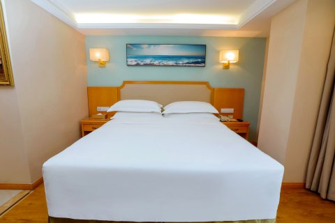 维也纳3好酒店(荆门万达店)