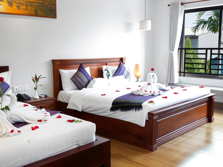Cozy Double Room in Lodge with Historical Style of Angkor Wat in Siem Reap