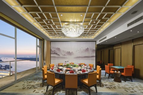 南京世茂滨江希尔顿酒店