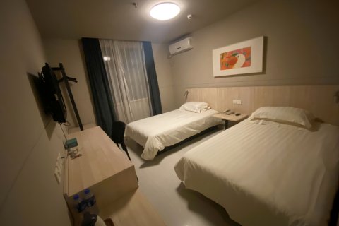 锦江之星酒店(临海台州府城紫阳街店)
