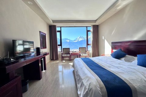 德钦飞来寺缅茨姆商务酒店