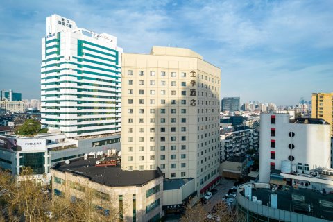 全季酒店(杭州西湖湖滨解放路店)