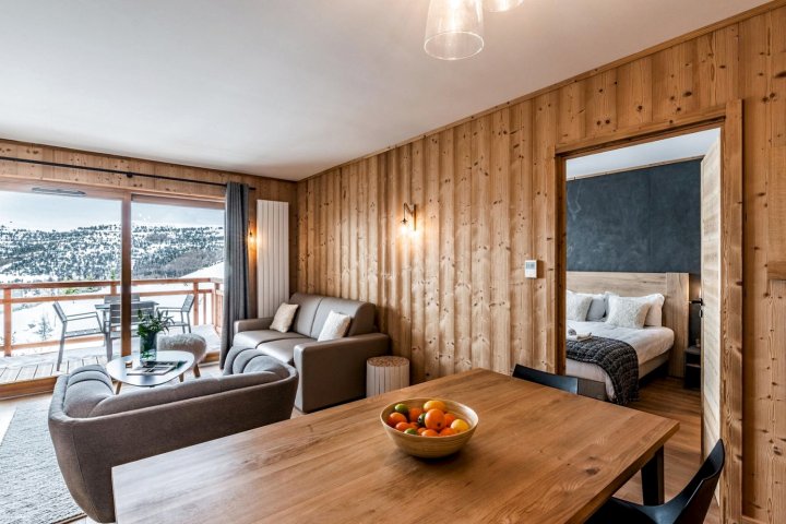 Thuja - Modern Apartment in Luxury Residence