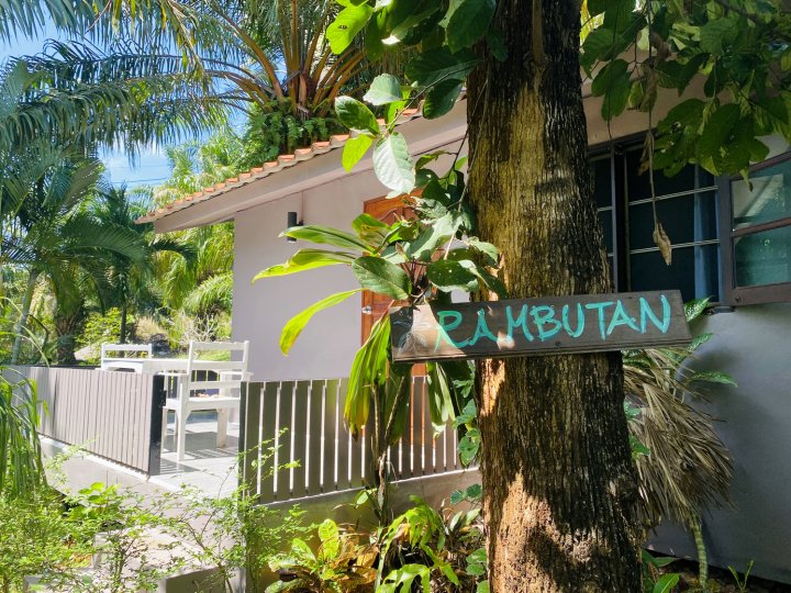 Villa Rambutan on Koh Mak Island. Beautiful & Affordable Long Stay in Paradise