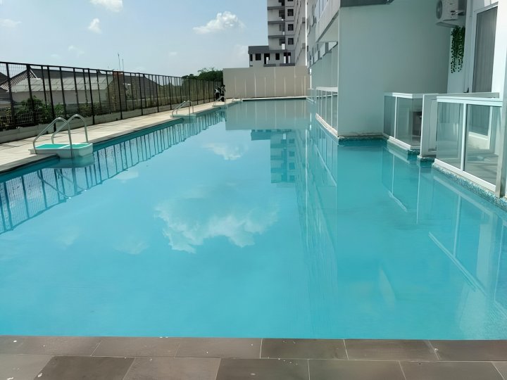 1Br Apartment with Pool