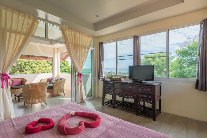 The Penthouse Koh Mak with Stunning 360 Degree View over the Islands of Trat