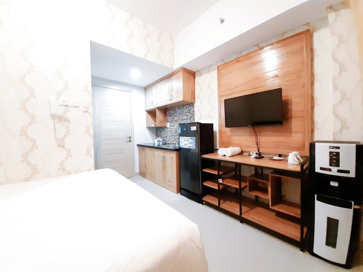 Minimalist Apartment Room with Views - in Pogung Lor Near Yogyakarta