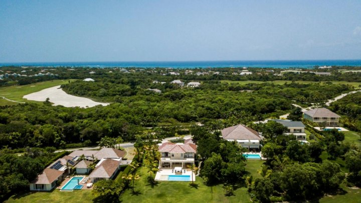 Cozy 5-Bedroom Villa with Beaituful Views of la Cana Golf Course