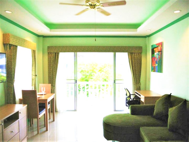 Baan Suan Lalana Sa 1 Bedroom Apartment with Garden View