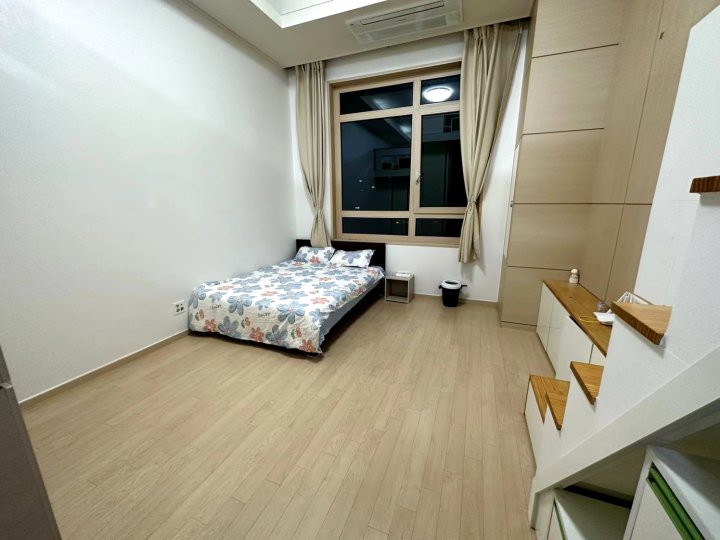 Jung gu dongdaemun independent suite 903