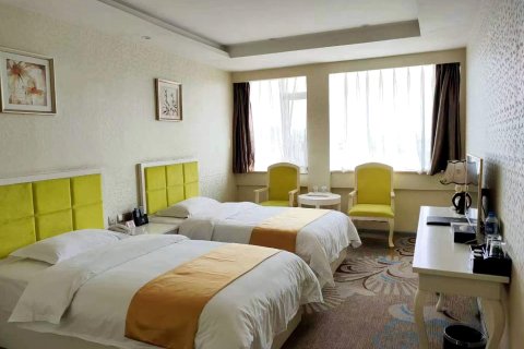 广场宾馆(成都双流国际机场双流广场地铁站店)