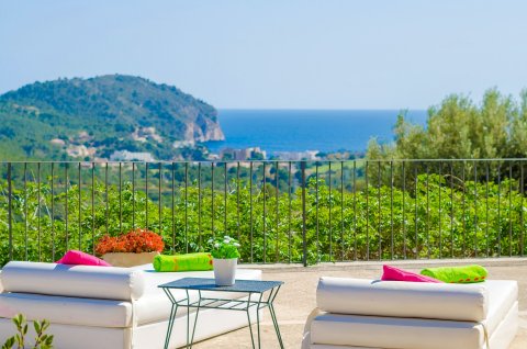 CAS GARRIGUER - Villa with sea views in ANDRATX. Free WiFi