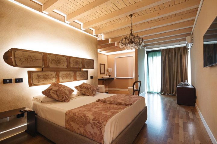 Leano Agriresort - Deluxe Suite with Spa Bath