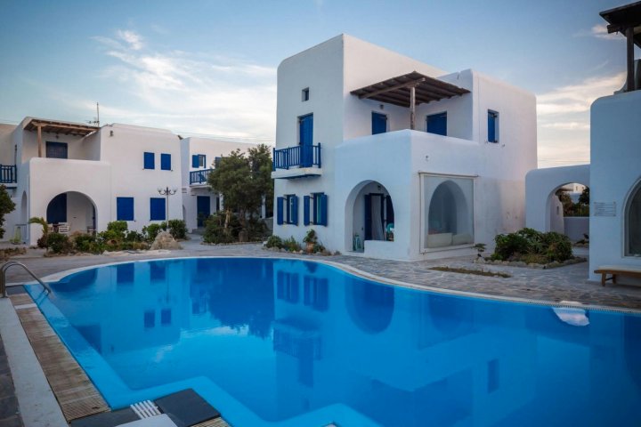 Luxury Key Mykonos 3 Bed | Villa Joie | Ornos