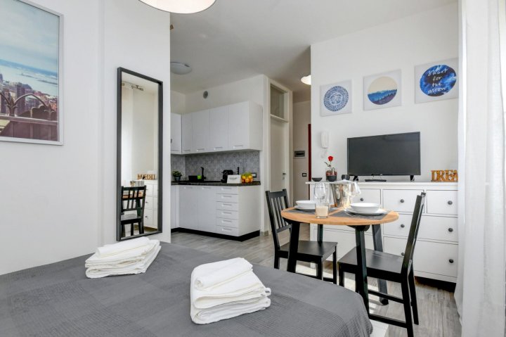 Taurus Suite Apartment - Italian Homing