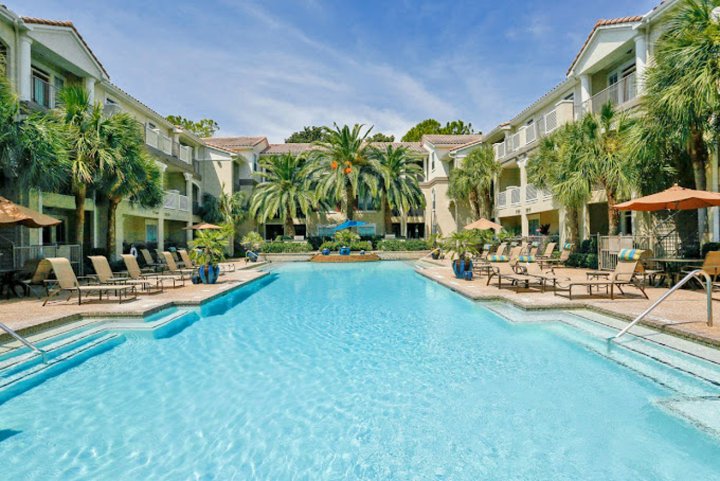 2X2 Furnished Apts Near TX Med Ctr. Ideal for Nurses & Vacations