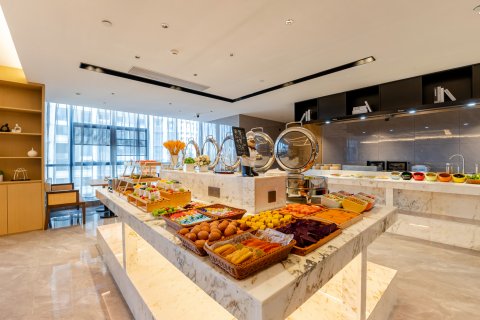 伯爵世家酒店(阜阳双清湾公园市民中心店)