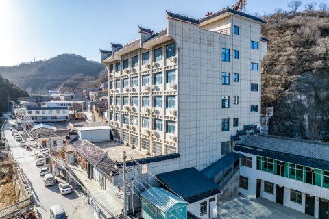 驿居酒店(黄陵县政府轩辕大道店)