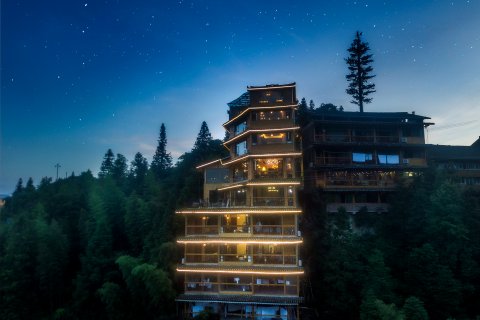 花筑·龙胜月上山舍客栈(龙脊梯田九龙五虎观景台店)