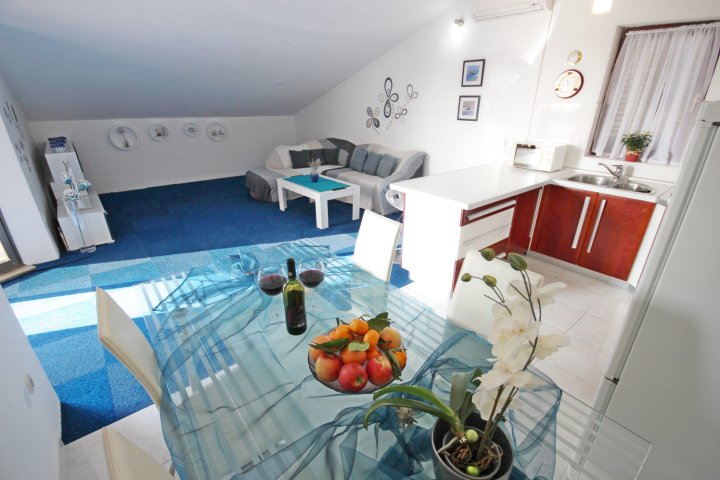 Comfortable Apartment for 5 Persons