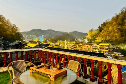 凤凰柔软时光庭院江景客栈（凤凰古城店）