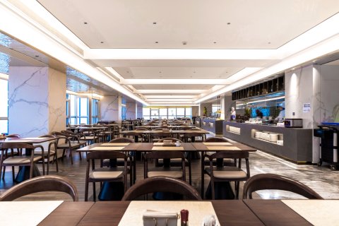 三门湾雷迪森广场酒店