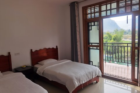 遇龙桥客栈(阳朔遇龙河景区店)