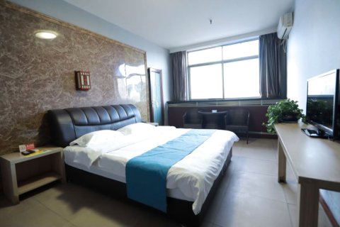 平定万佳快捷酒店