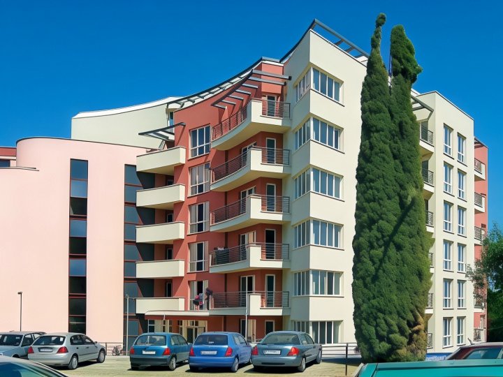 Apartment in Aquamarine Complex