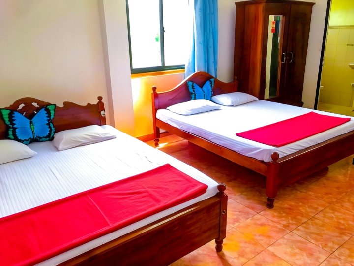 Geesh Residence -Rooms in Jaffna