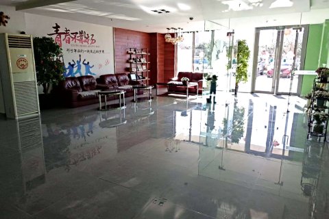 聿舍艺术·青春show酒店(唐山曹妃甸大学城店)