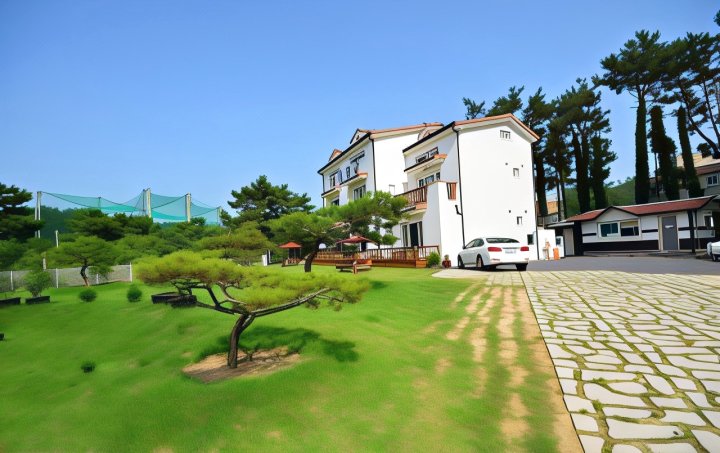 Seocheon Chunjangdae Hamil Pension