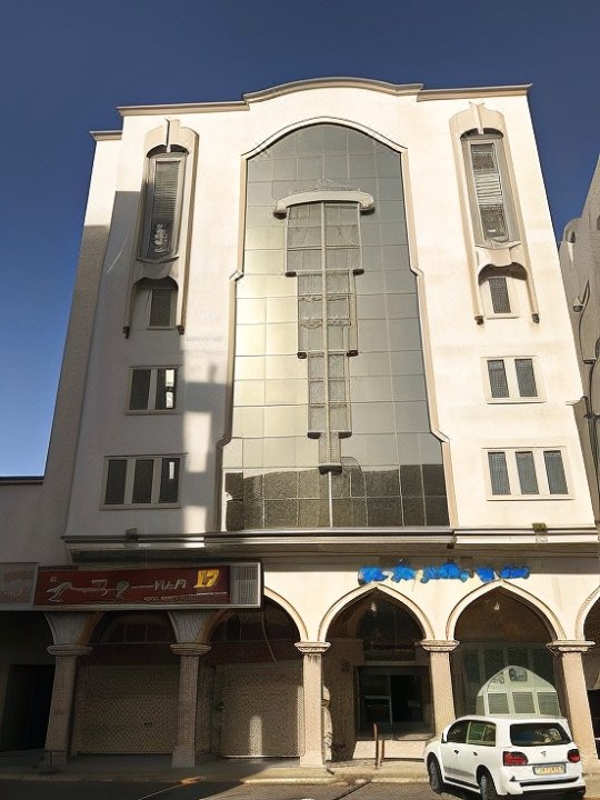阿拉奇宫酒店(Alraqi Palace Hotel)
