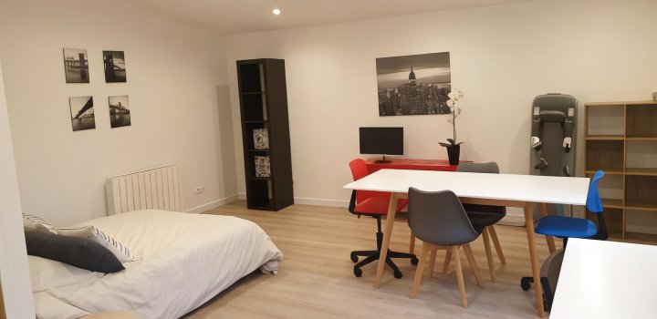 Adorable Studio 25m² très Calme Avec Parking