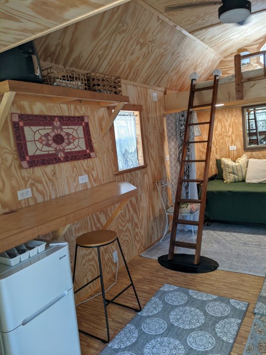 Tiny House Boho Cabin - North Florida Lake Retreat