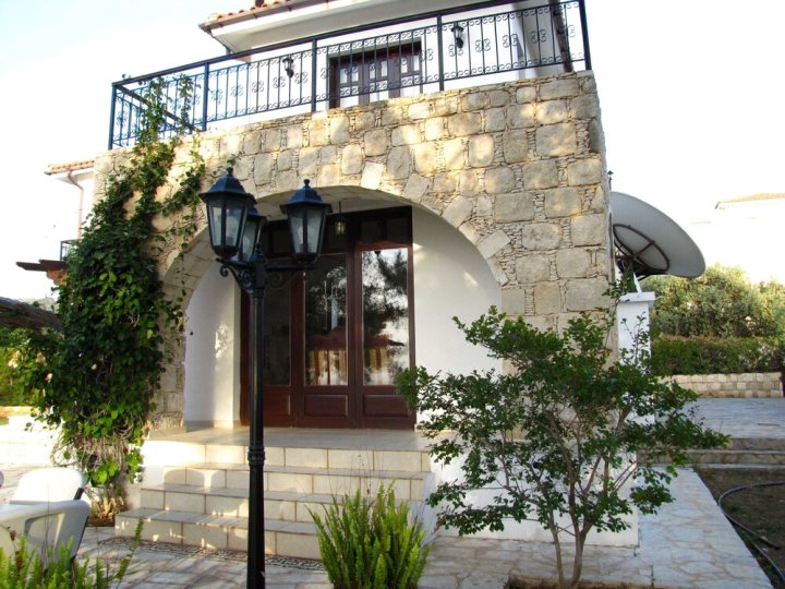 科诺索瑟别墅酒店(Villa Knossos)