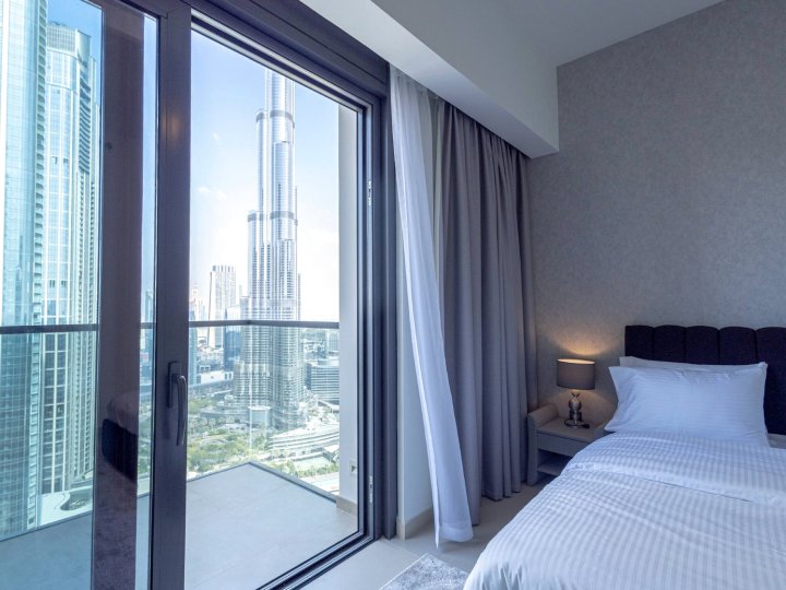 Mh- Act - Burj View 3BHK-Ref4001