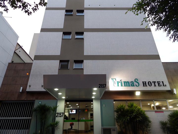 福利马斯酒店(Frimas Hotel)