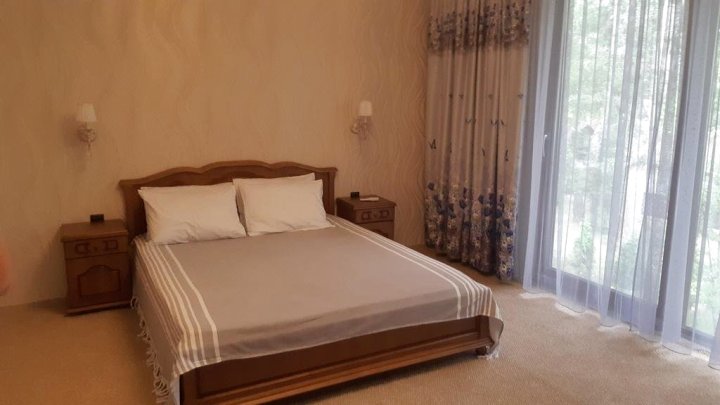 休憩奇欧奇尔利亚迷你酒店(Mini Hotel Baza de Odihna Ciocirlia)