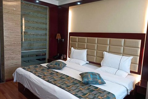 格尔木西源假日酒店