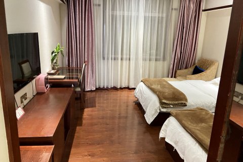 芒市沈鸭子酒店