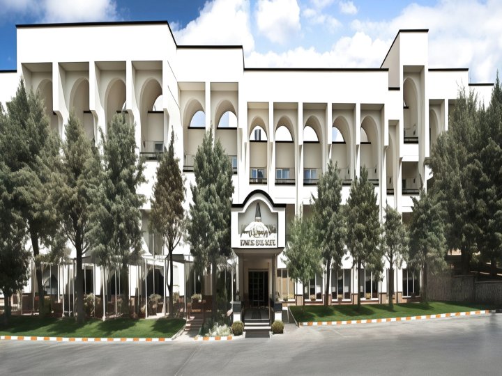 德黑兰帕西埃文酒店(Parsian Evin Hotel Tehran)