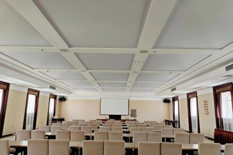 伊春泓江商务酒店