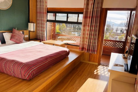 泸沽湖真美里格客栈