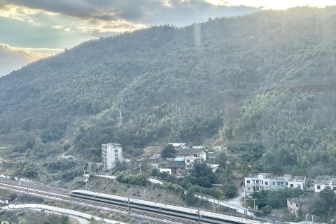 郴州有风民宿(高铁西站店)