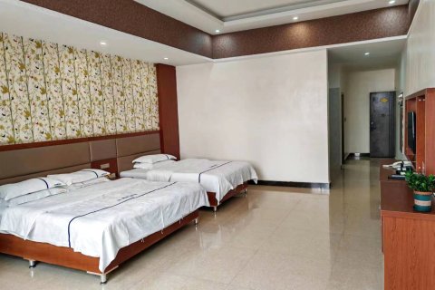 瑞丽客尊精品酒店