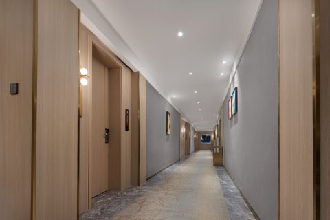 艾美特精品酒店(长垣市人民医院店)