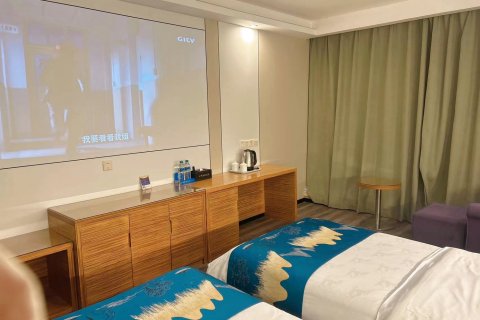 泊林华盛酒店(新余大桥袁河医院店)